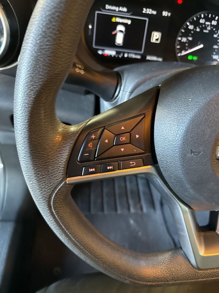 Used 2021 Nissan Kicks SV FWD image 28