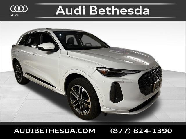 Certified 2025 Audi Q5 Premium w/ Premium Plus AWD/4WD image 1