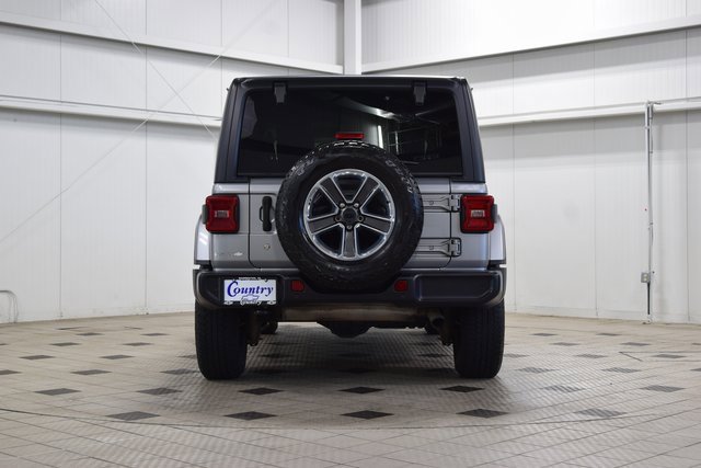 Used 2018 Jeep Wrangler Unlimited Sahara image 7