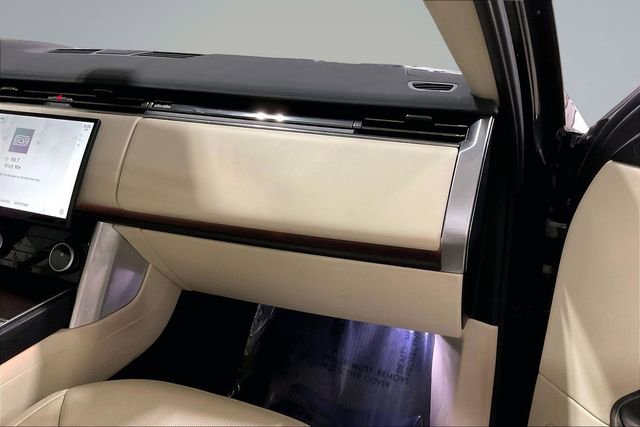 Used 2023 Land Rover Range Rover SE image 17