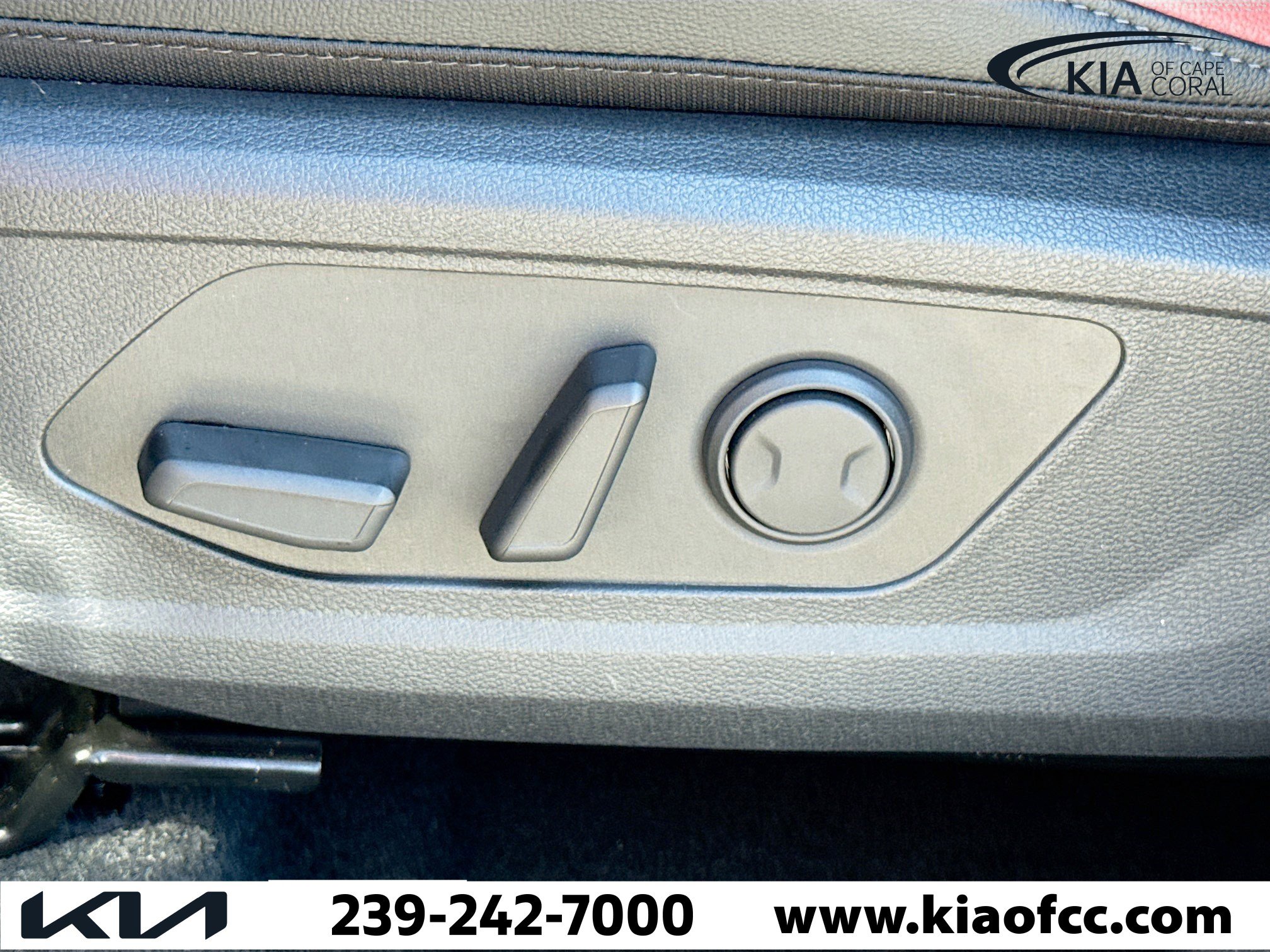 New 2026 Kia Sportage SX image 22