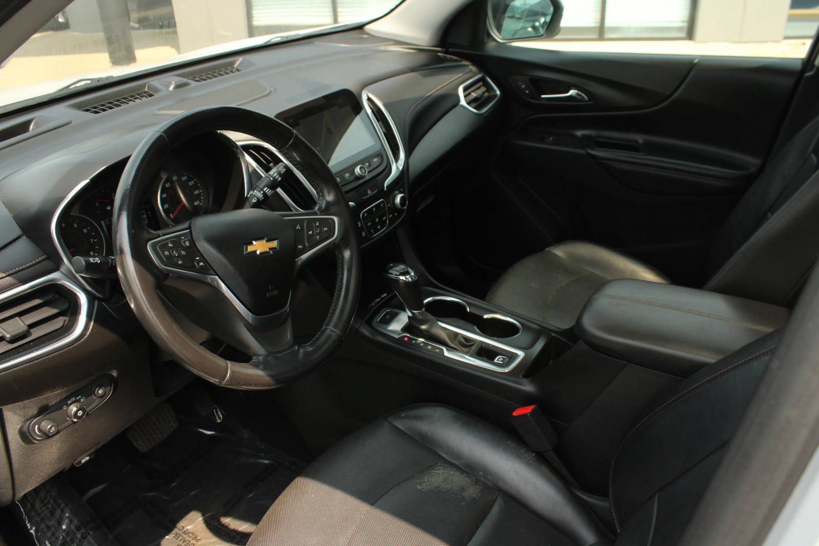 Used 2018 Chevrolet Equinox Premier AWD/4WD image 12