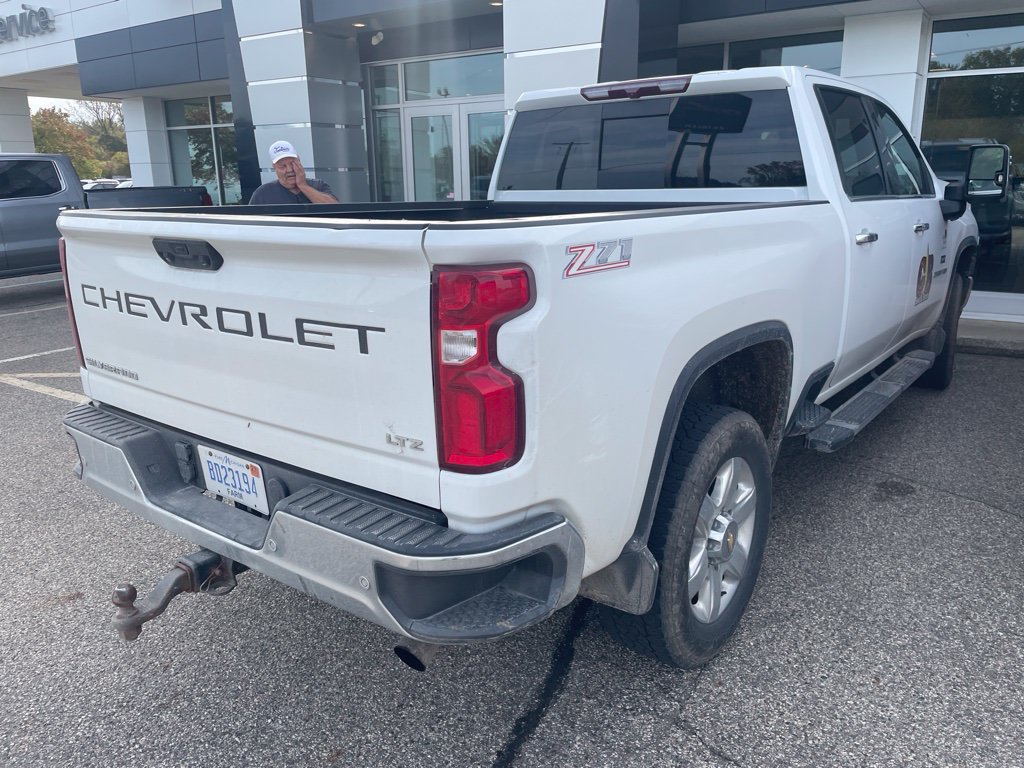 Used 2021 Chevrolet Silverado 2500 LTZ AWD/4WD image 5