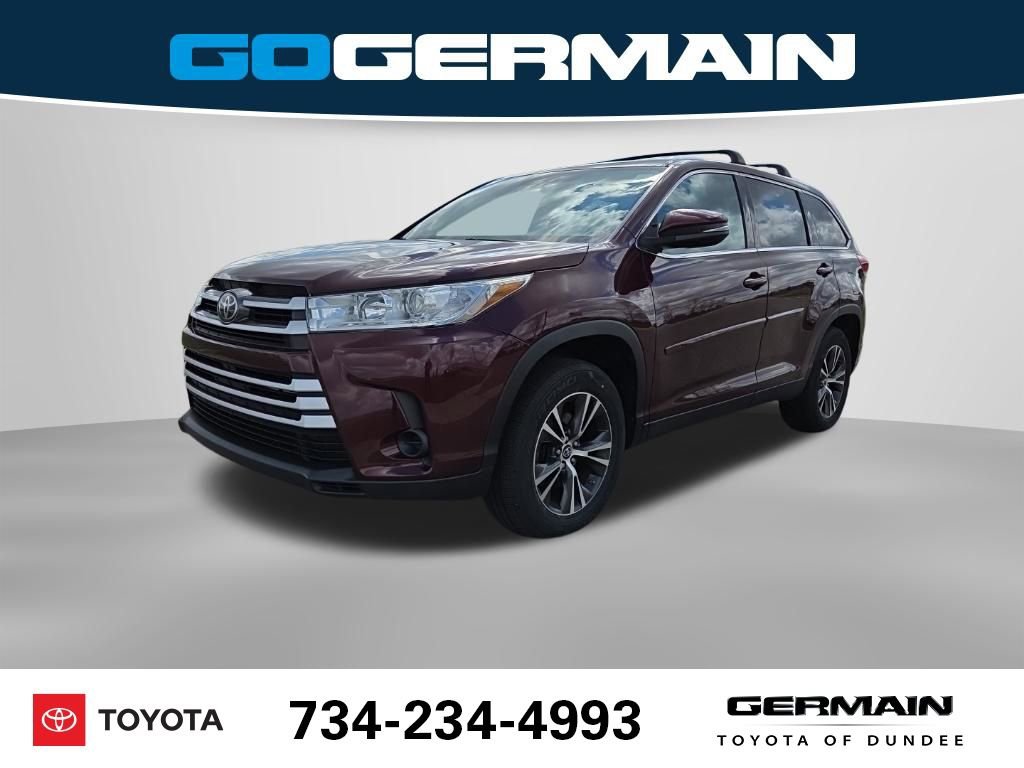 Used 2019 Toyota Highlander LE image 1