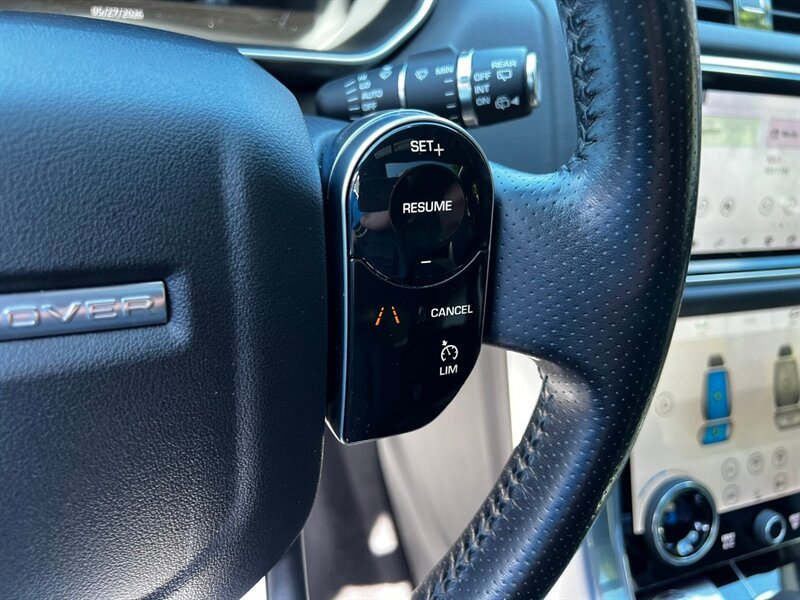 Used 2019 Land Rover Range Rover Sport HSE AWD/4WD image 33