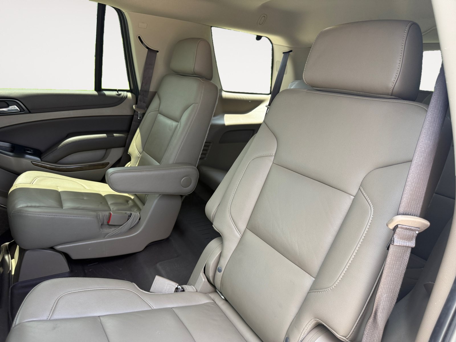 Used 2020 Chevrolet Tahoe LT RWD image 24