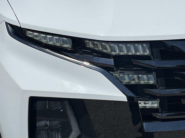 Used 2022 Hyundai Santa Cruz Limited AWD/4WD image 9