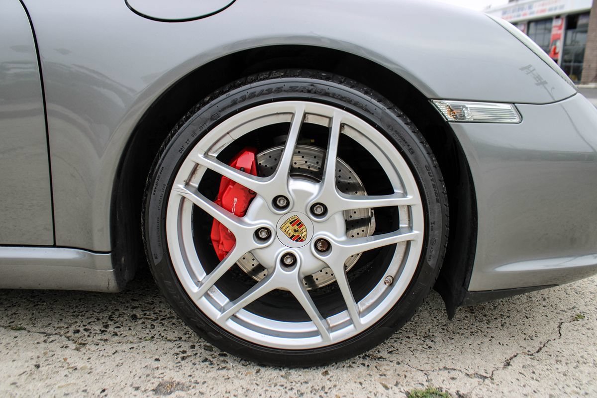 Used 2010 Porsche 911 Carrera S RWD image 14