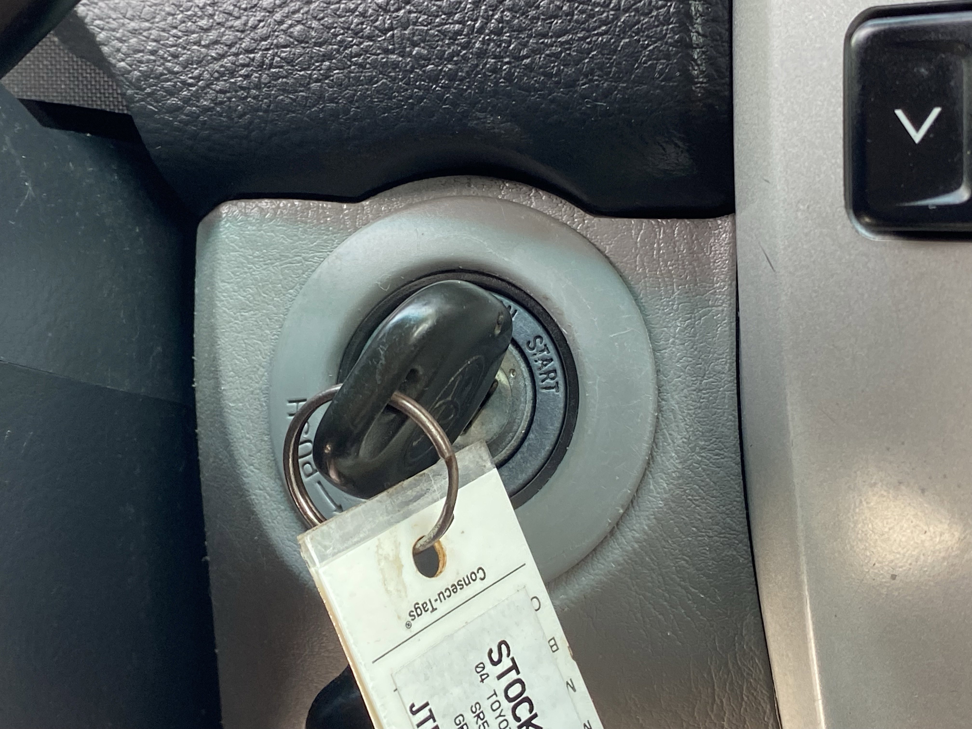 Used 2004 Toyota 4Runner SR5 image 25