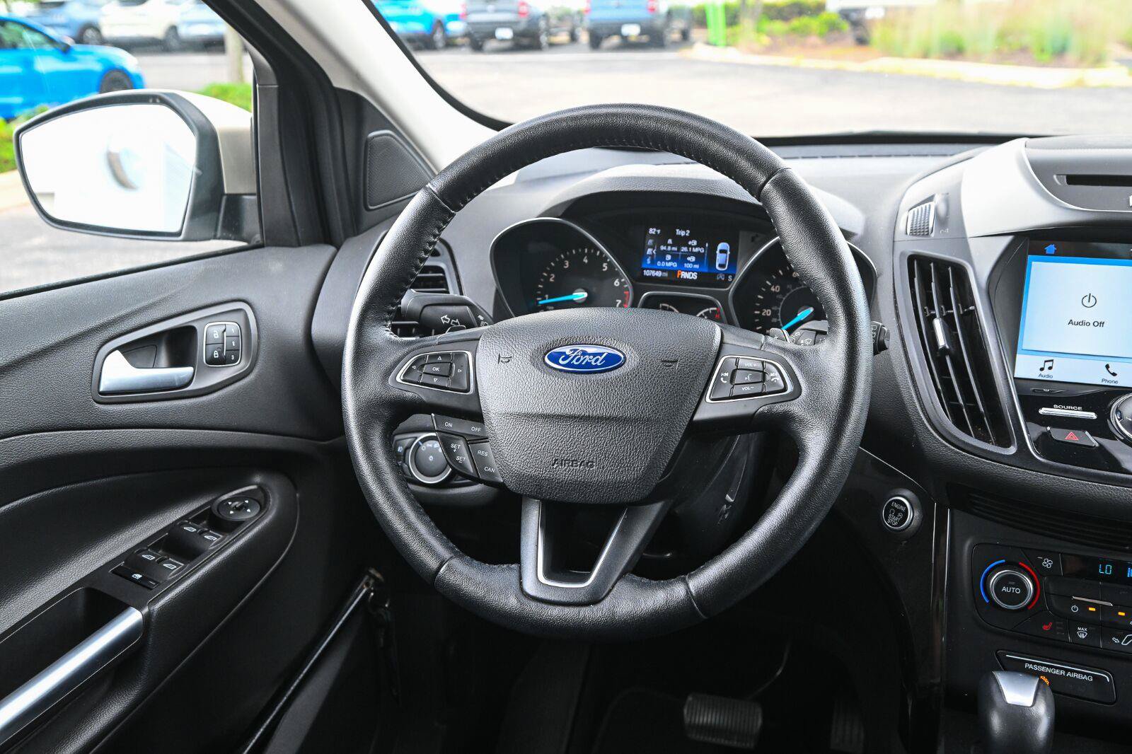 Used 2017 Ford Escape Titanium AWD/4WD image 32