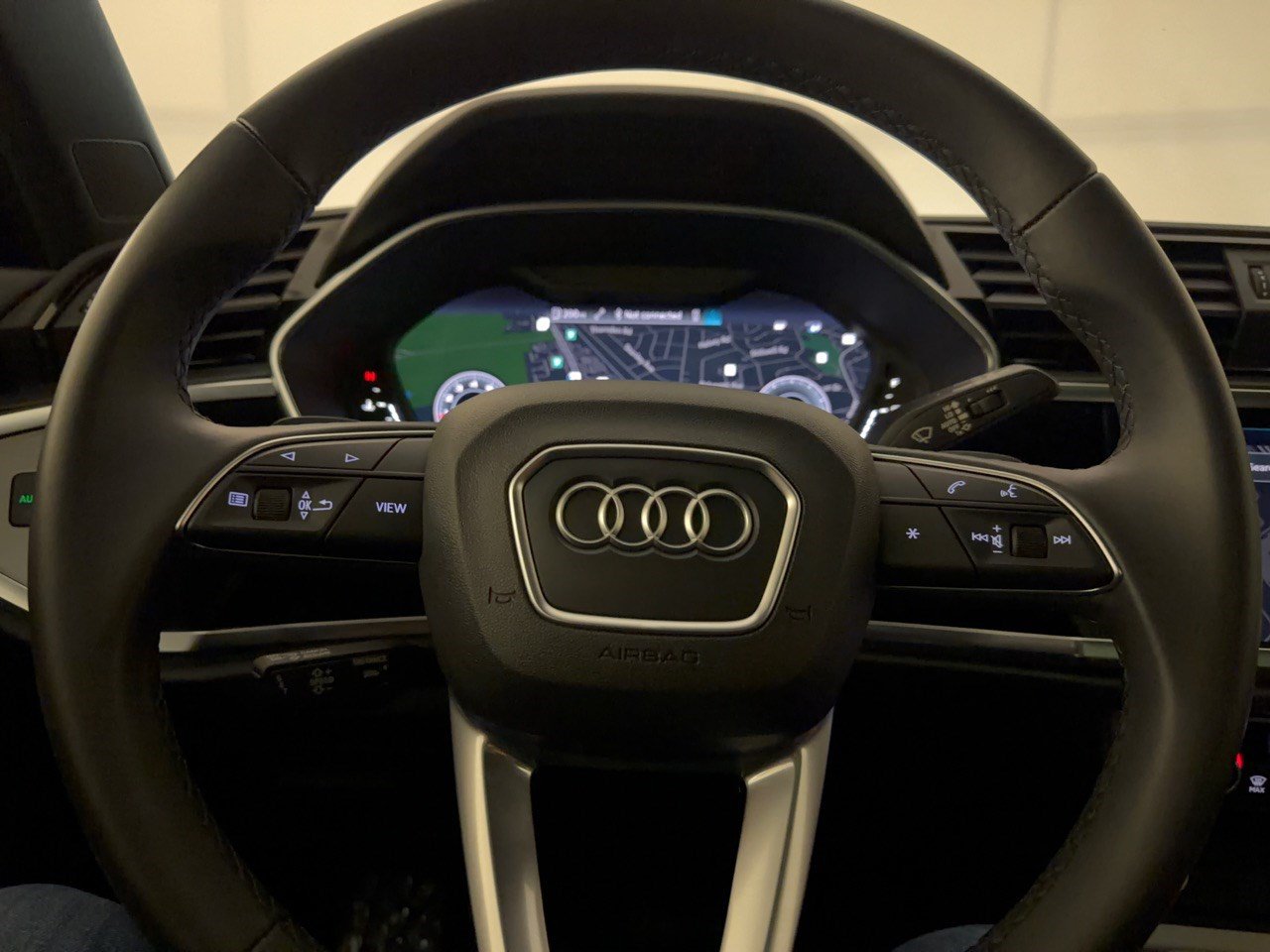 Certified 2025 Audi Q3 2.0T Premium Plus w/ Premium Plus Package AWD/4WD image 10