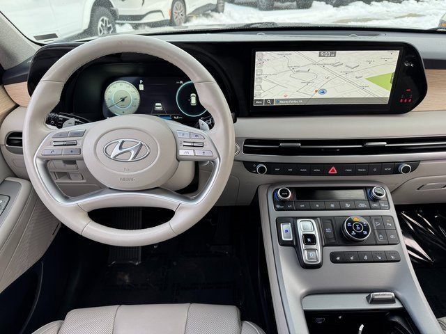 Used 2024 Hyundai Palisade Limited image 4