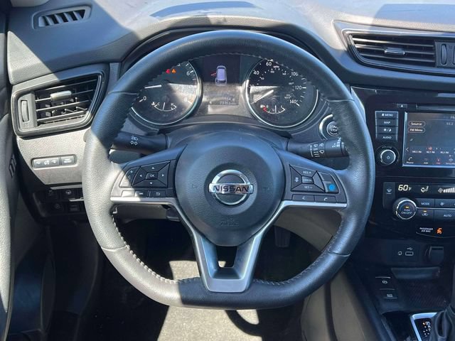 Used 2020 Nissan Rogue SV w/ Premium Package AWD/4WD image 13