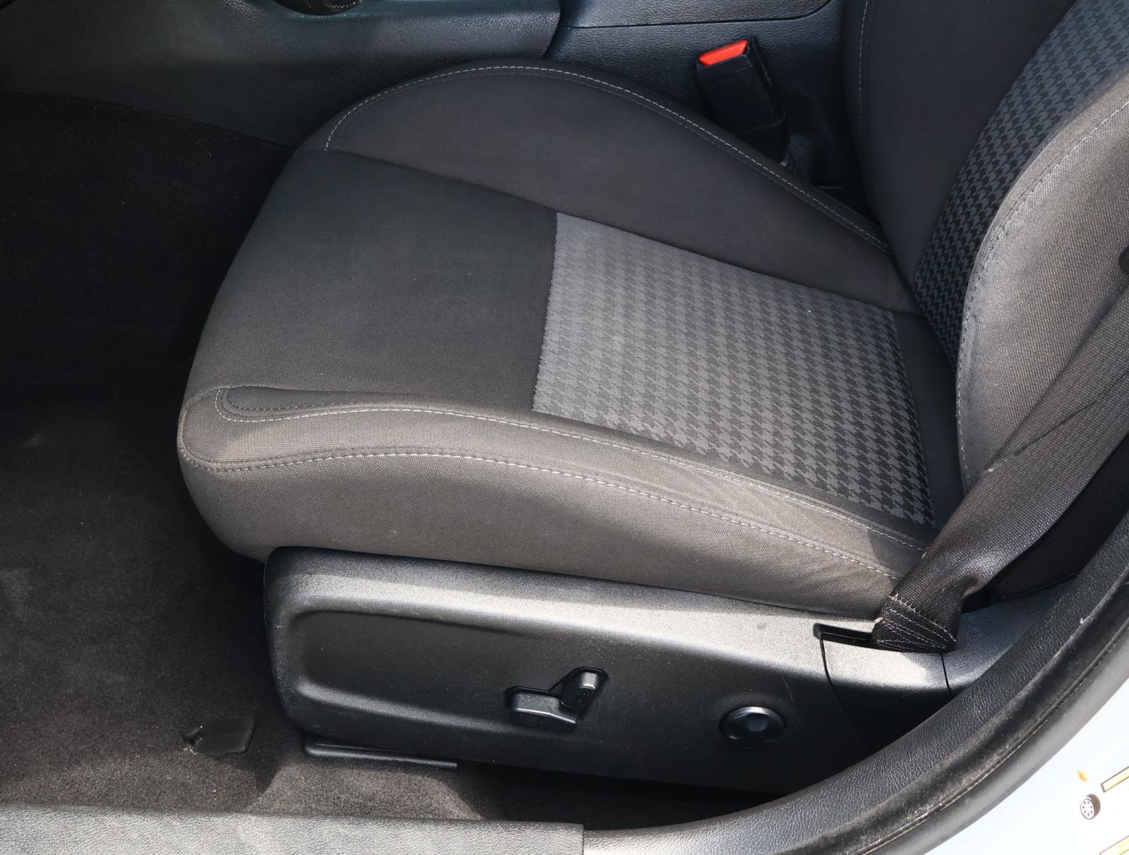 Used 2021 Dodge Charger R/T RWD image 12