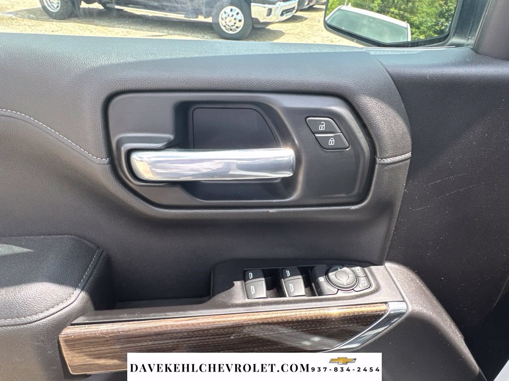 Used 2020 Chevrolet Silverado 1500 LT Trail Boss AWD/4WD image 10