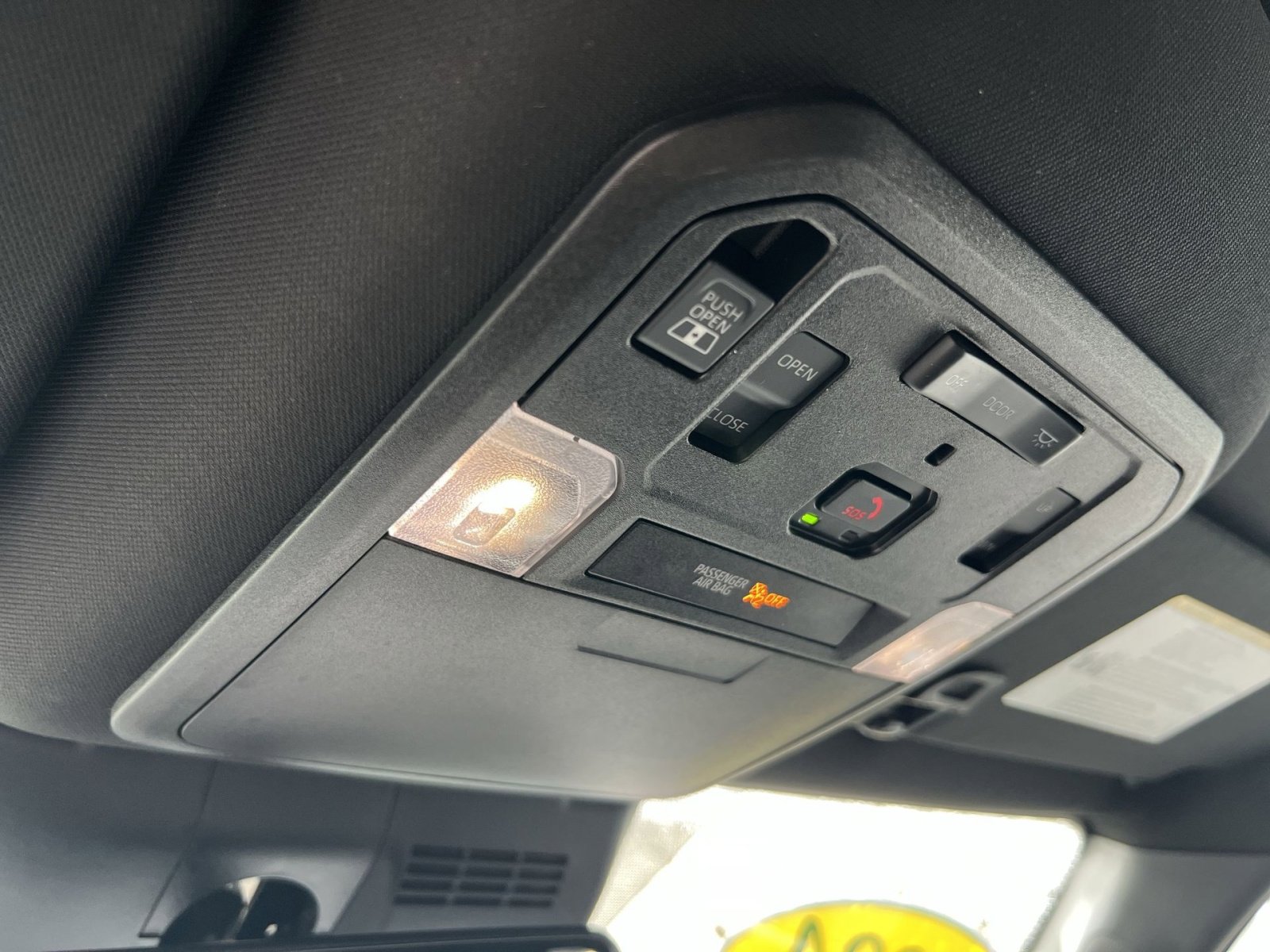 Used 2024 Toyota Tacoma TRD Off-Road w/ TRD Off Road Upgrade Package image 32