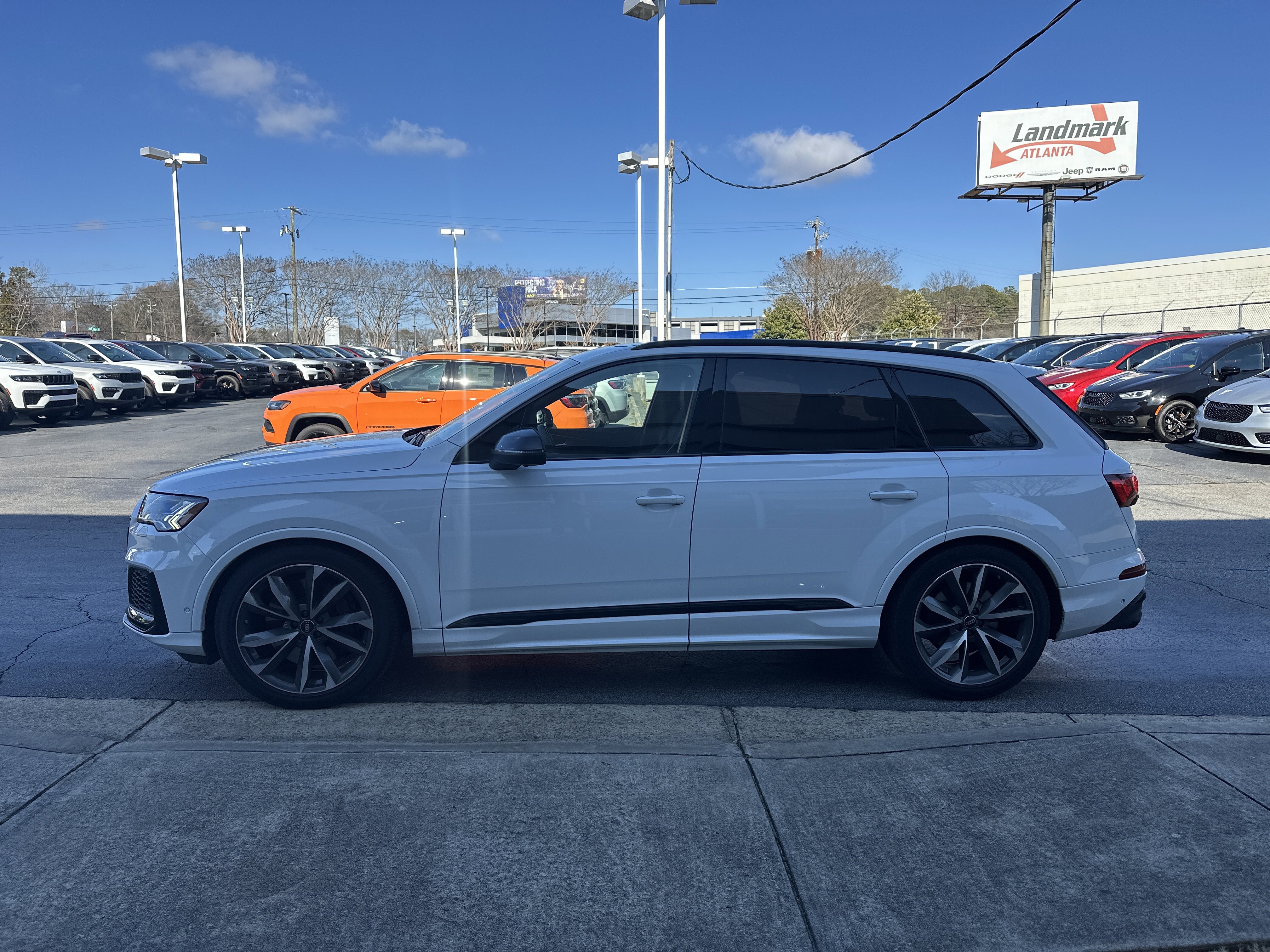 Used 2023 Audi SQ7 Premium Plus image 6