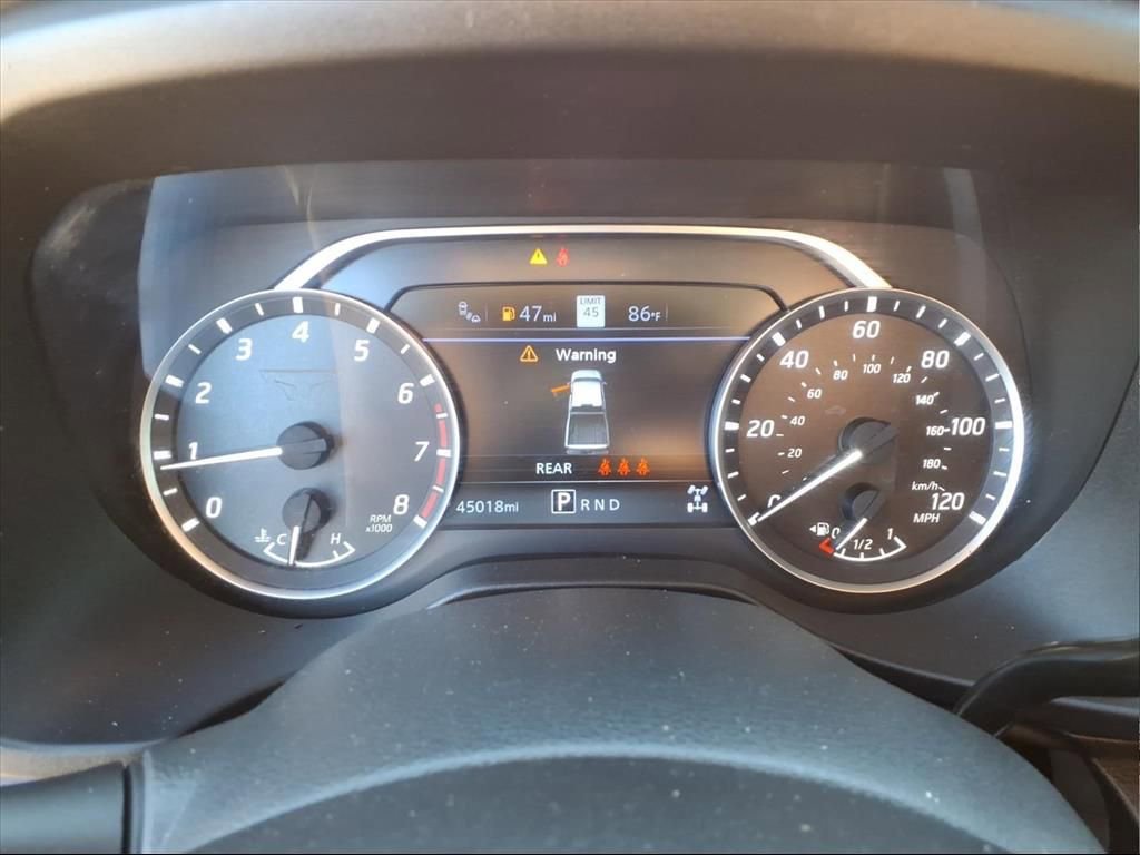 Used 2024 Nissan Titan Platinum Reserve w/ Moonroof Package image 22