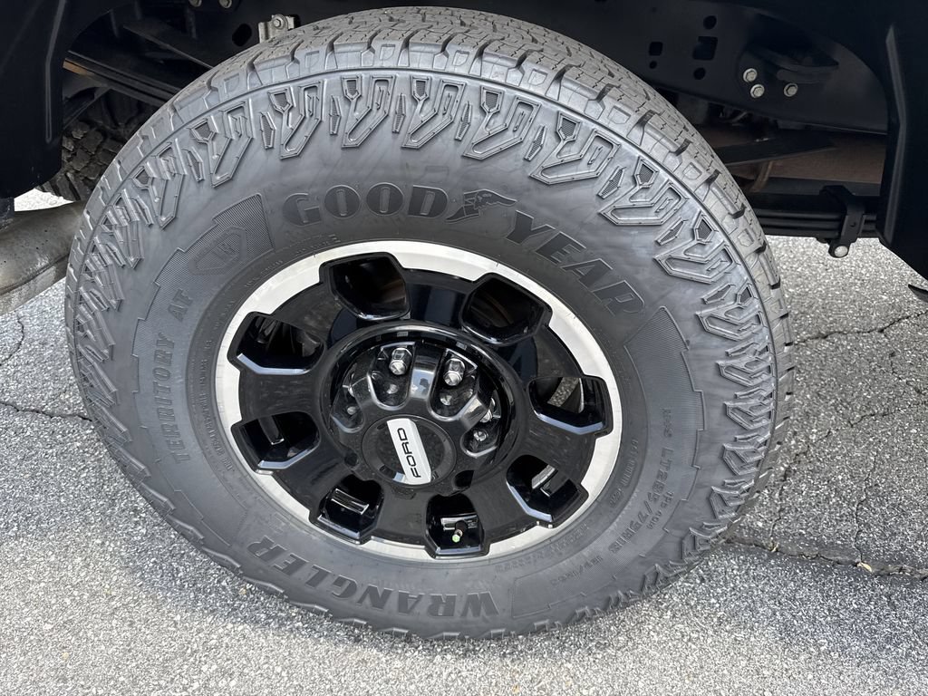 Used 2025 Ford F250 King Ranch w/ Tremor Off-Road Package AWD/4WD image 18