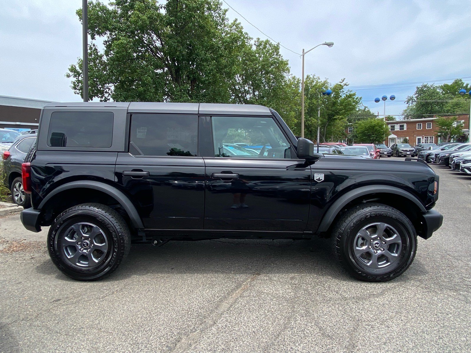 Used 2025 Ford Bronco Big Bend AWD/4WD image 2