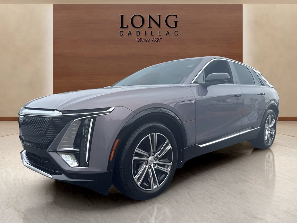 Used 2024 Cadillac Lyriq Tech w/ Driver Assist Package AWD/4WD video 1
