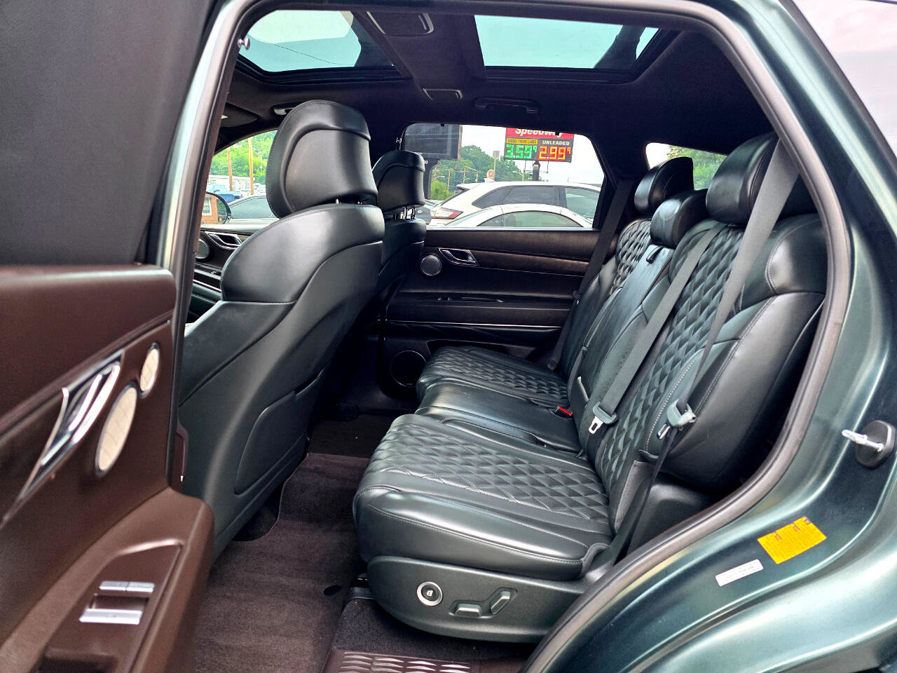 Used 2022 Genesis GV80 3.5T w/ Prestige Matte Package 08 image 11