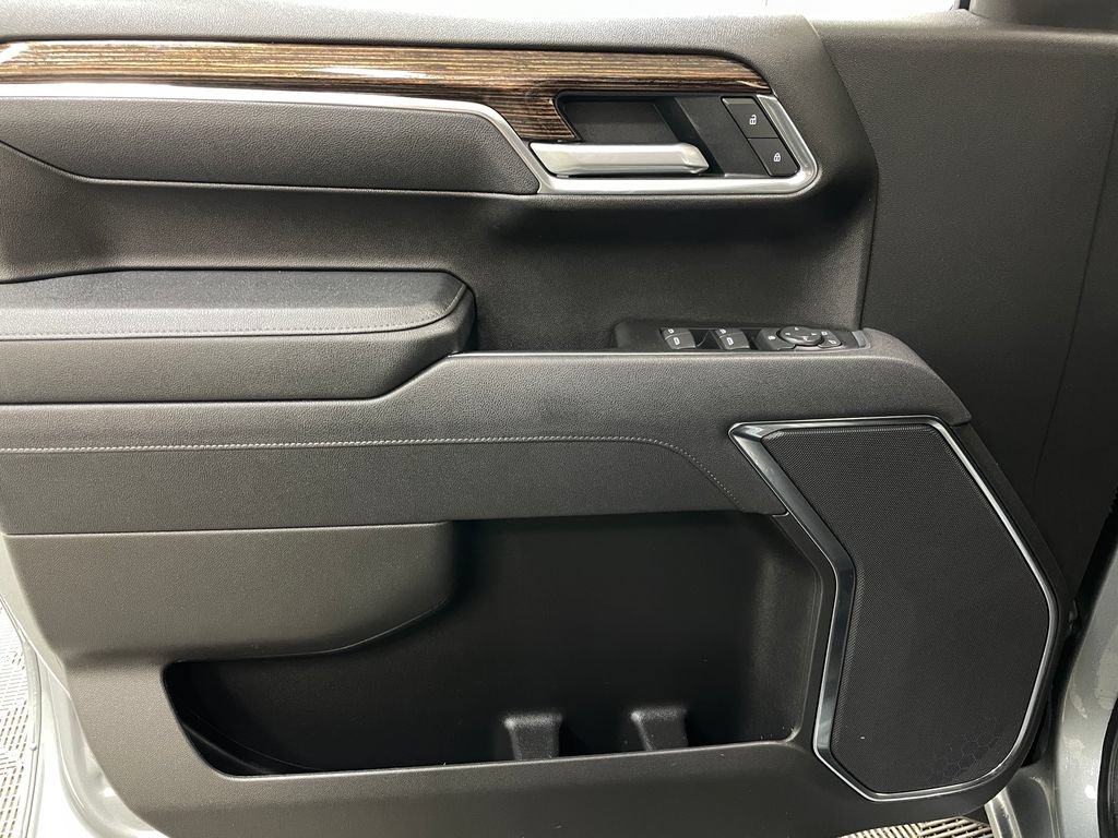 Certified 2025 GMC Sierra 1500 Elevation AWD/4WD image 22