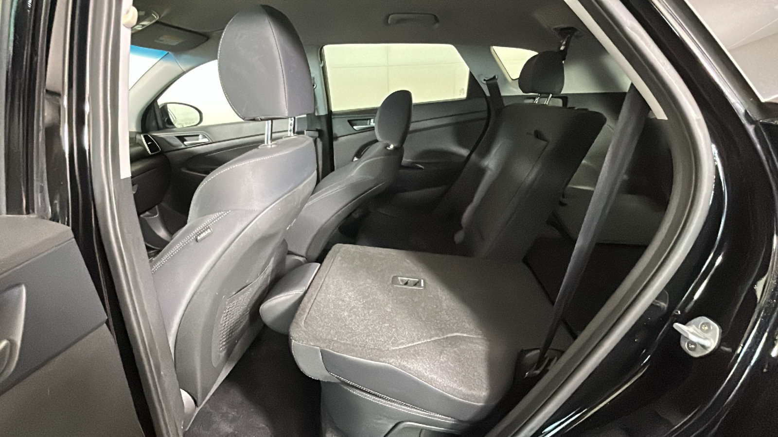 Used 2020 Hyundai Tucson SE AWD/4WD image 32