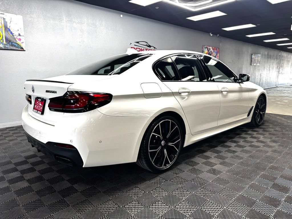Used 2023 BMW M550i xDrive w/ Executive Package AWD/4WD image 15