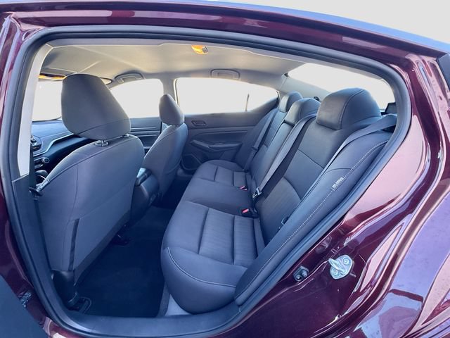 Used 2024 Nissan Altima 2.5 SV FWD image 22