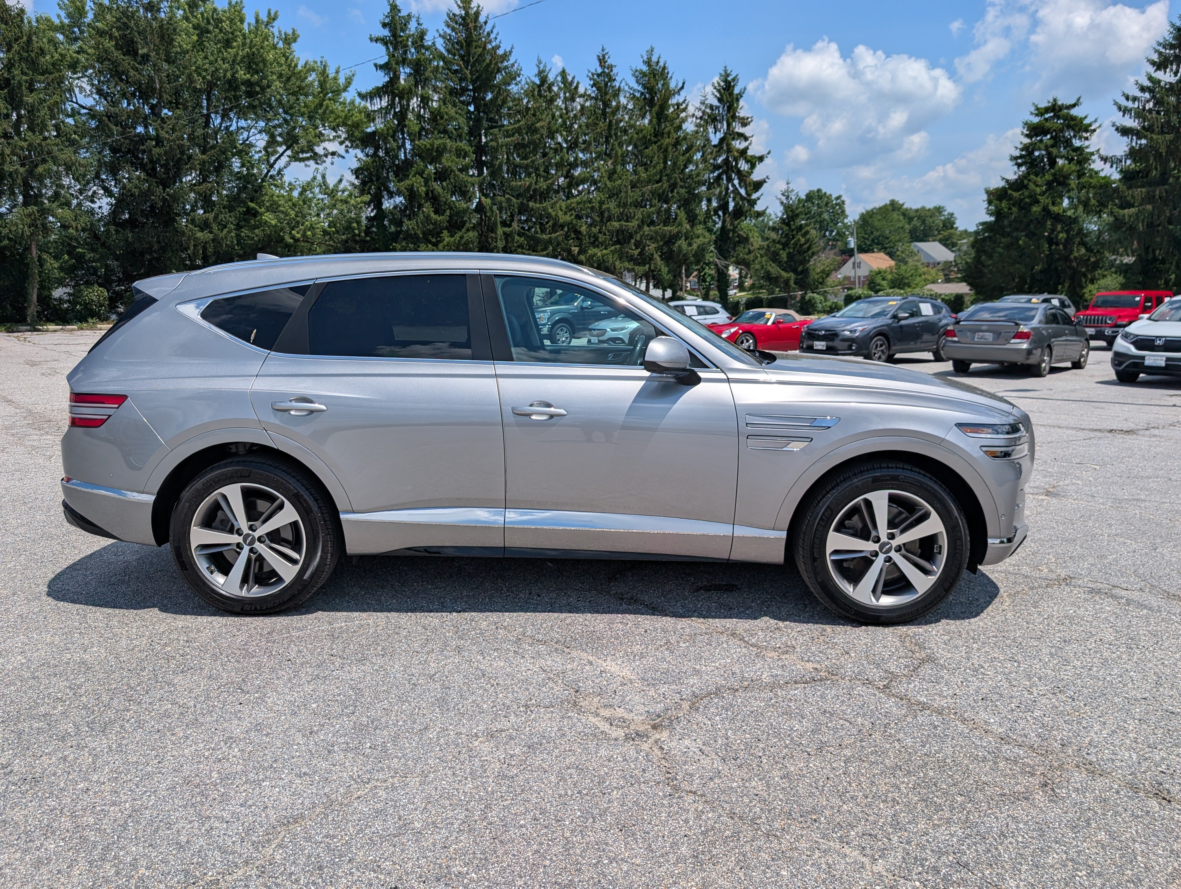 Used 2021 Genesis GV80 2.5T w/ Advanced Package 02 AWD/4WD image 2
