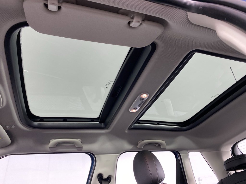 Certified 2023 MINI Cooper 4-Door Hardtop image 20