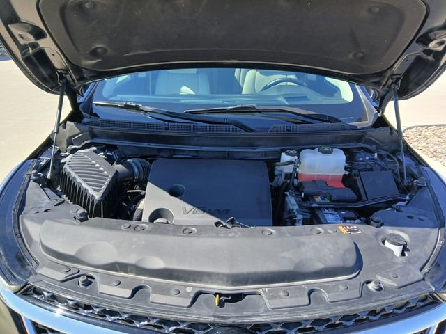Certified 2024 Buick Enclave Avenir w/ Avenir Technology Package AWD/4WD image 38