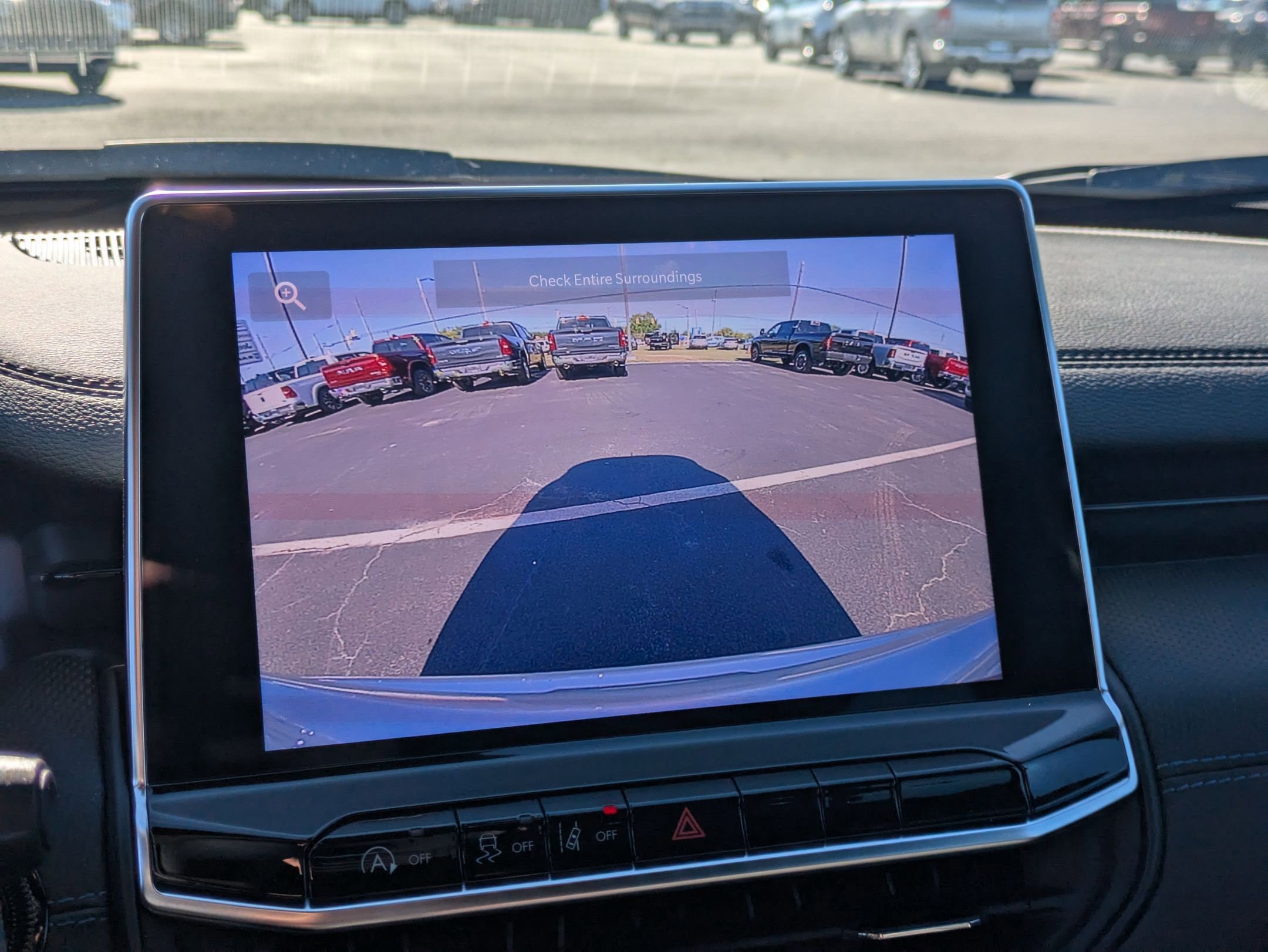 New 2026 Jeep Compass Latitude image 19