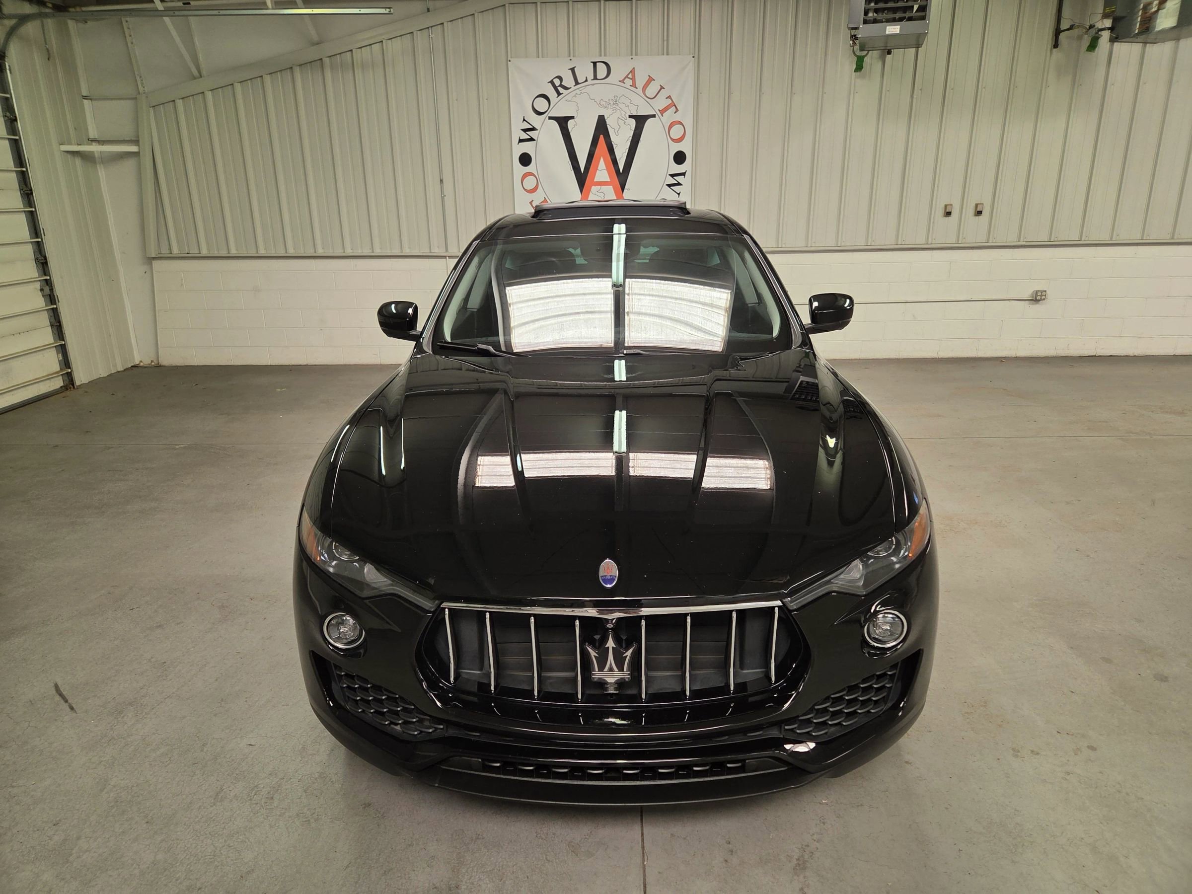 Used 2017 Maserati Levante AWD/4WD image 12