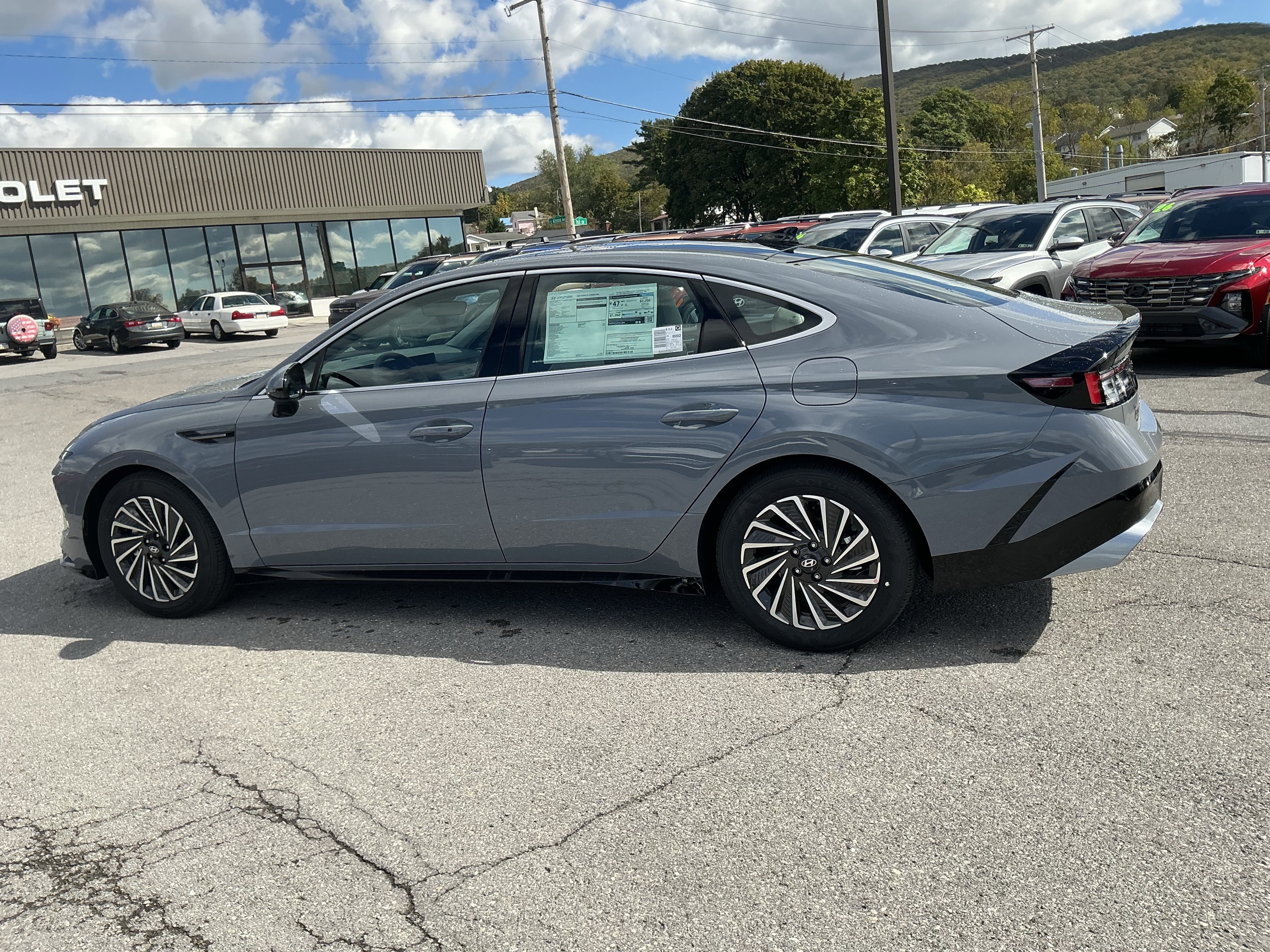 New 2026 Hyundai Sonata SEL FWD image 7