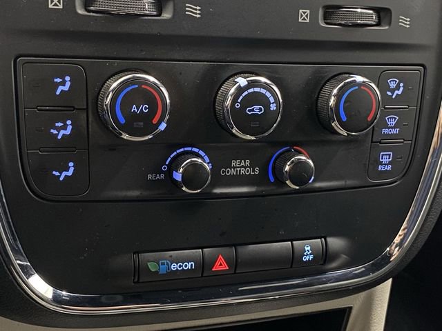 Used 2019 Dodge Grand Caravan SXT image 18