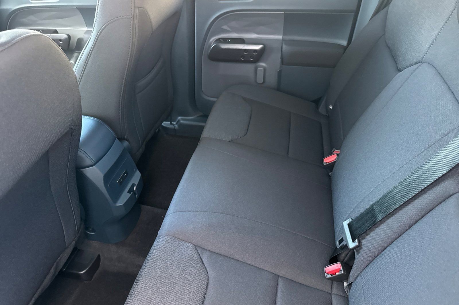 New 2026 Ford Maverick XL image 11