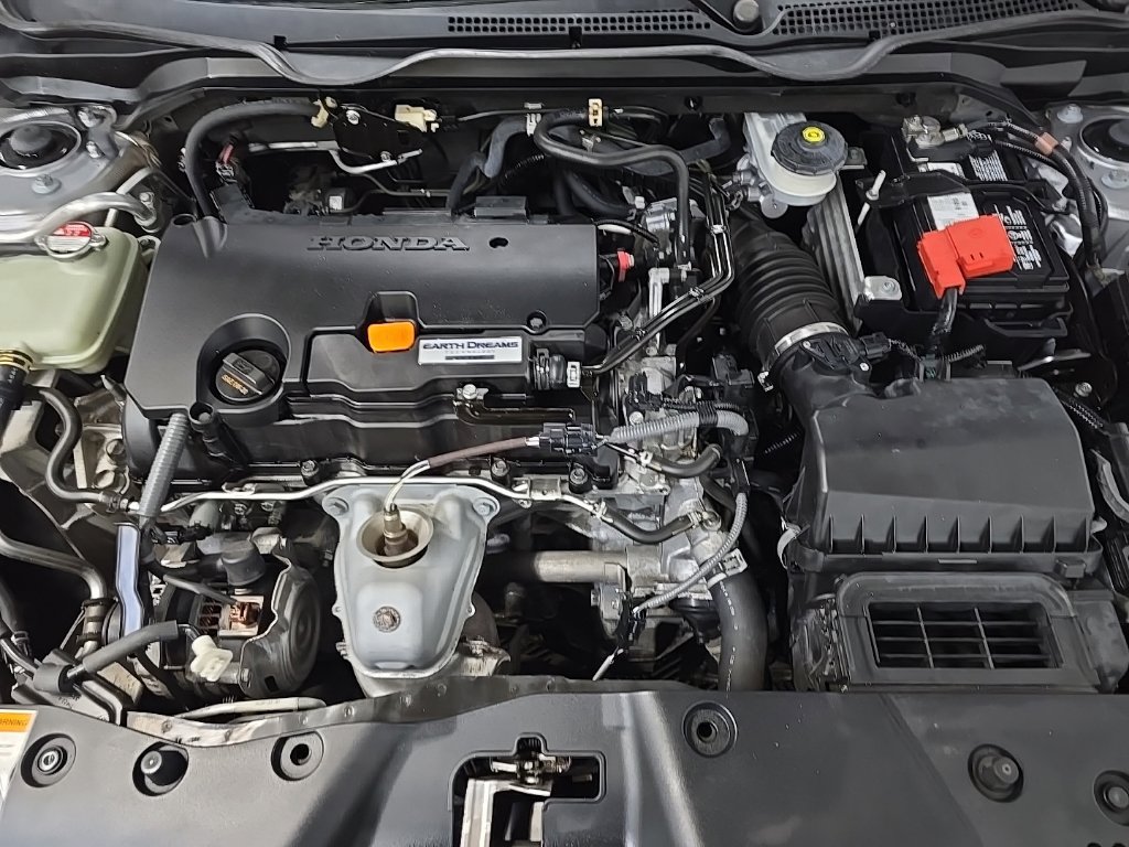 Used 2019 Honda Civic Sport image 11