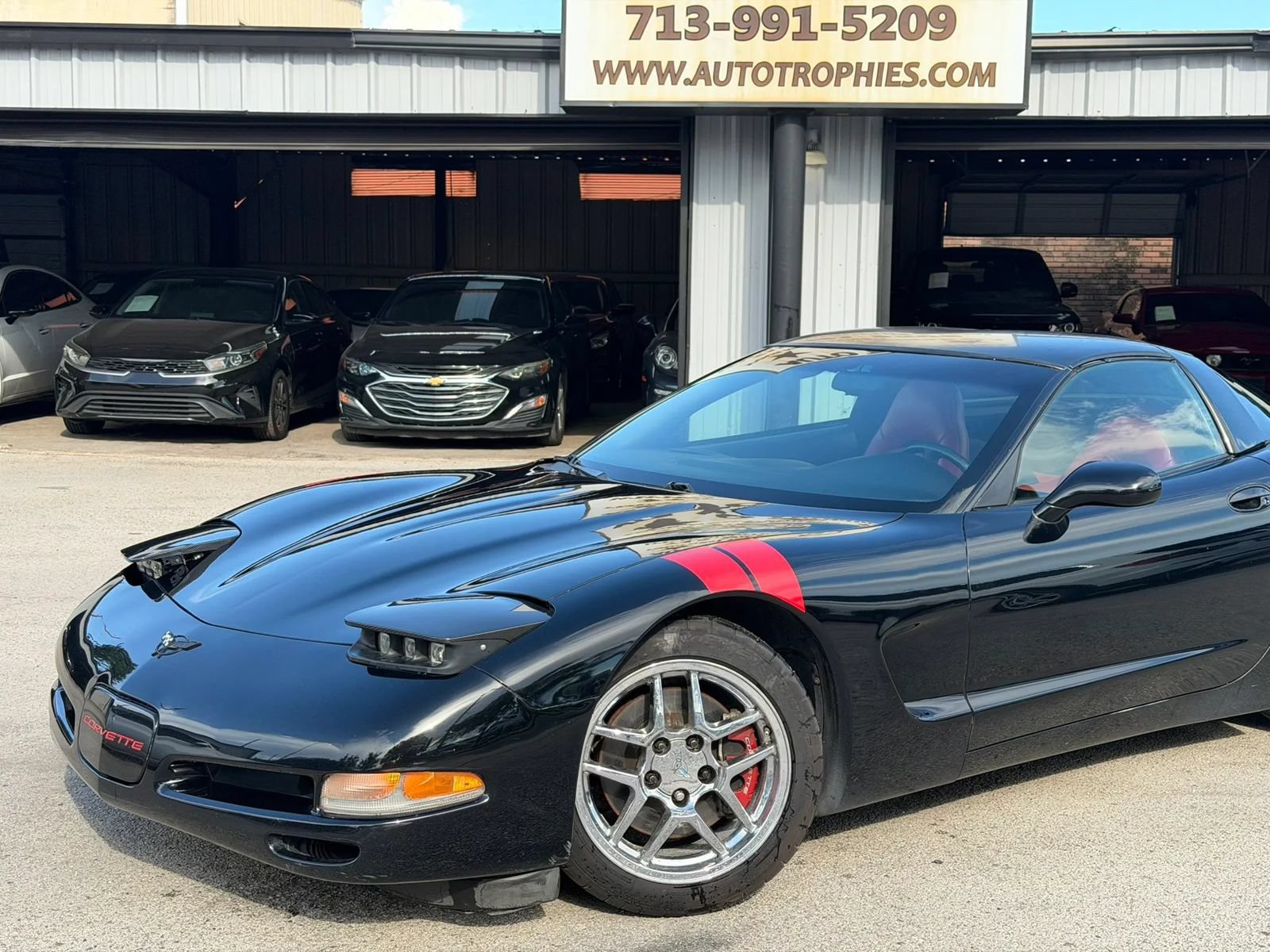 Used 1999 Chevrolet Corvette Coupe w/ Memory Pkg RWD image 20