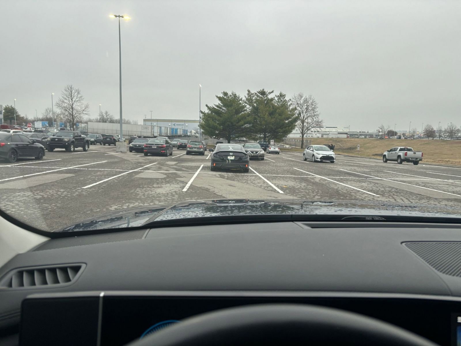 Used 2025 Hyundai Santa Fe SEL image 35