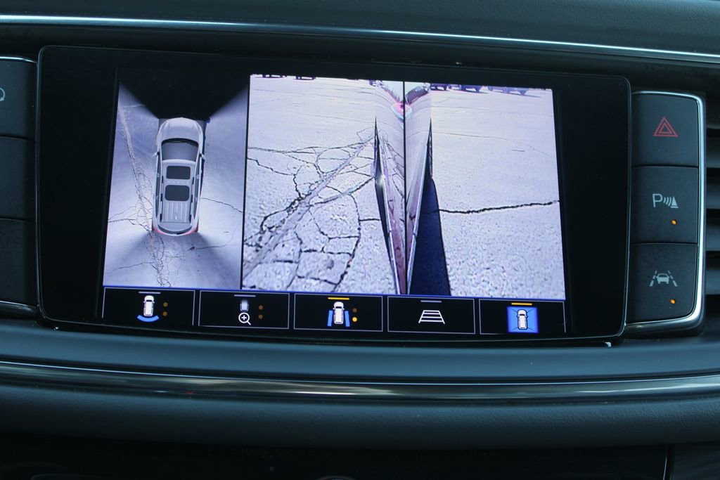 Used 2024 Buick Enclave Premium image 53