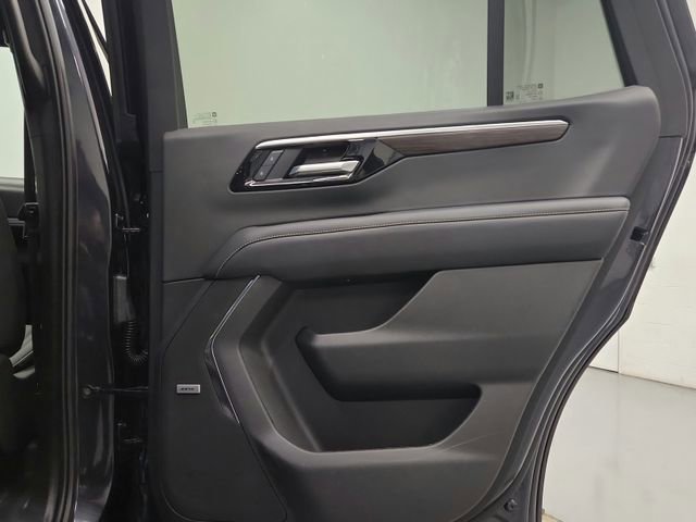 Used 2025 Chevrolet Tahoe Premier image 34