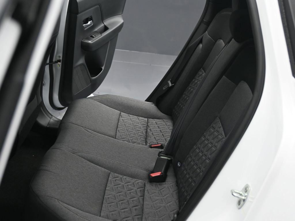 New 2026 Nissan Kicks SV w/ SV Premium Package AWD/4WD image 18