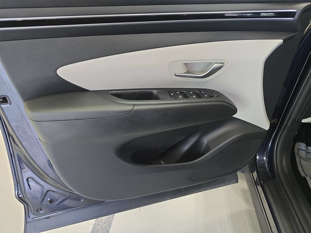 Certified 2024 Hyundai Tucson SEL AWD/4WD image 11