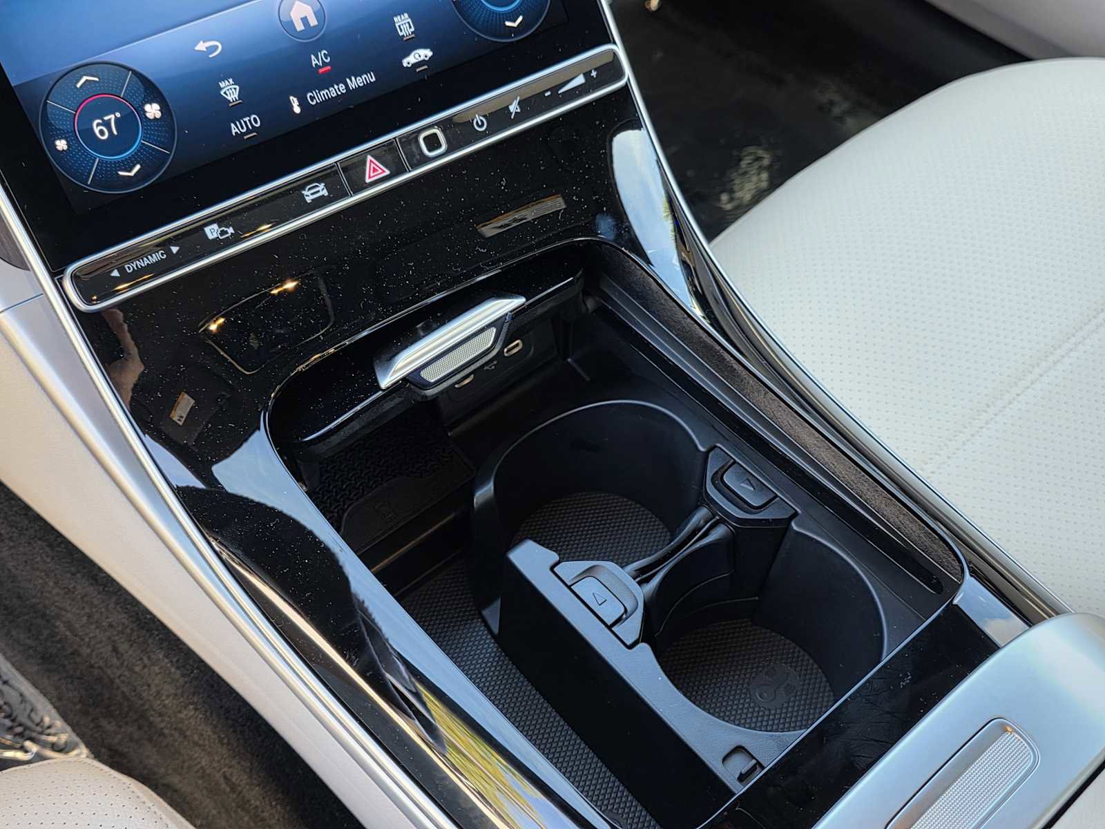 New 2026 Mercedes-Benz C 300 Sedan image 19