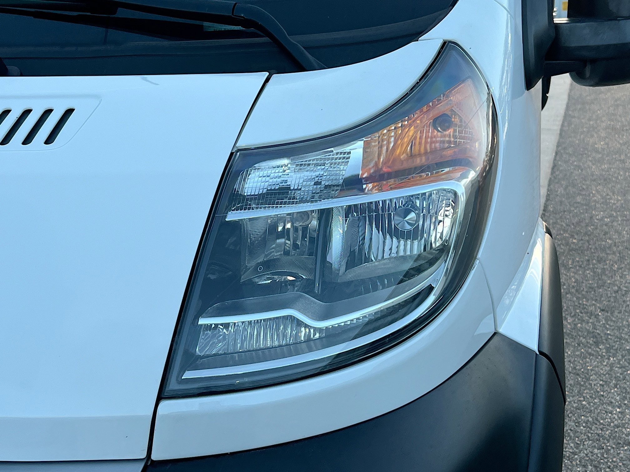 Used 2022 RAM ProMaster 2500 w/ Convenience Group image 11