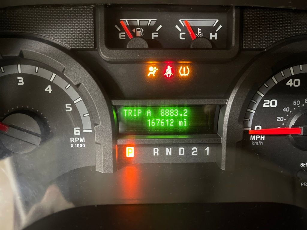 Used 2010 Ford E-150 and Econoline 150 image 17