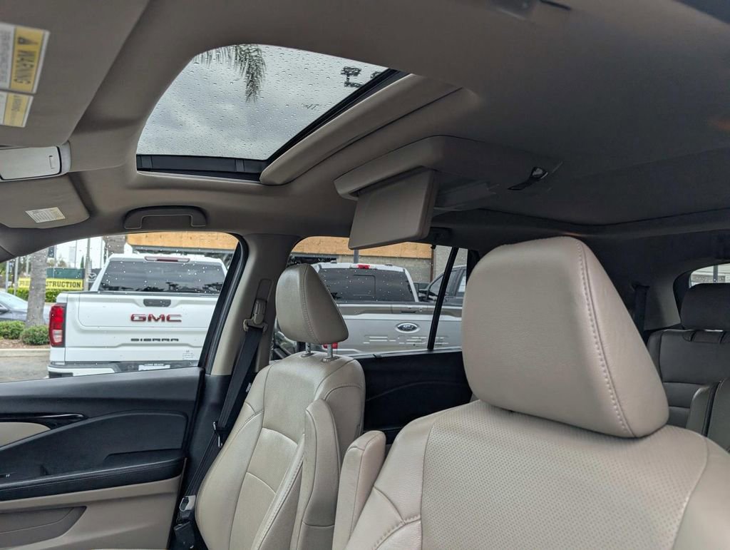 Used 2019 Honda Pilot Elite image 29
