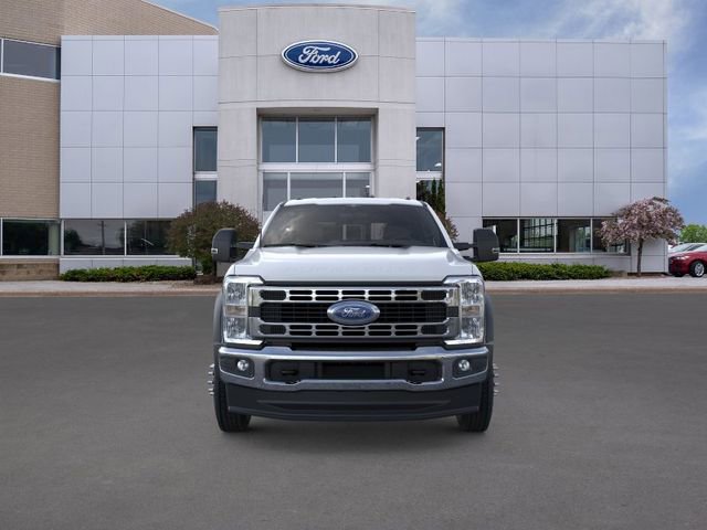 New 2026 Ford F550 4x4 Crew Cab image 6